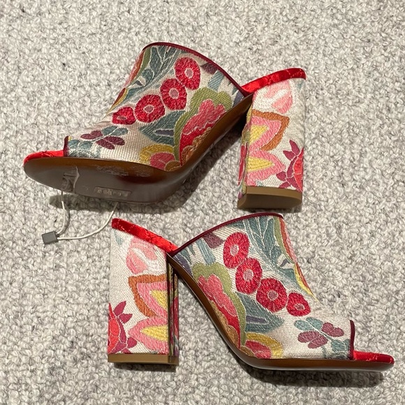 Size 36 Etro mules- never worn! - Picture 3 of 5